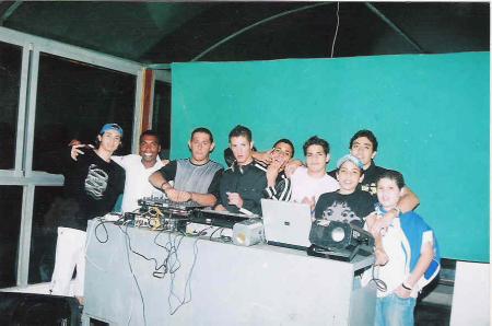 dj--houssam@hotmail.com